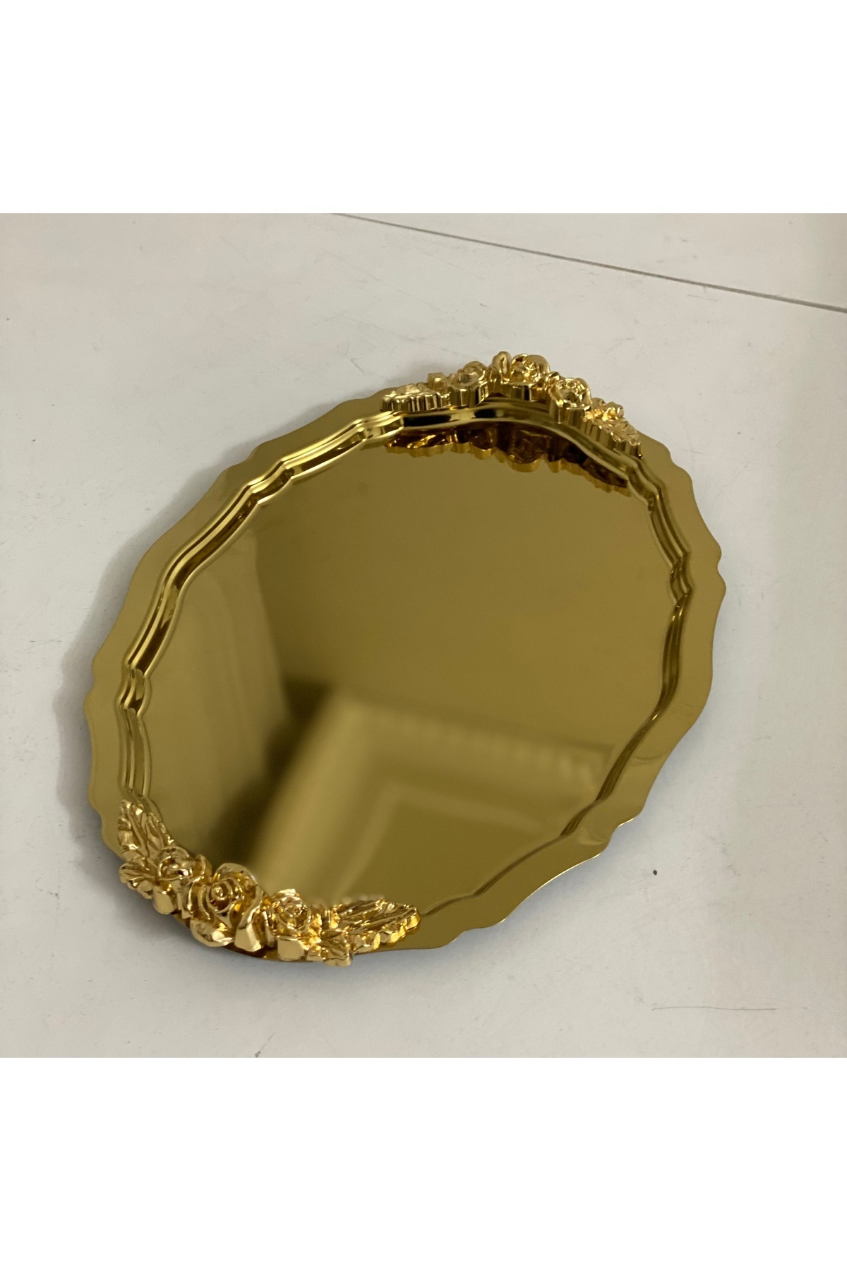 20*25 CM GOLD OVAL MODEL 1 ADET KULPLU SUNUM TEPSİSİ