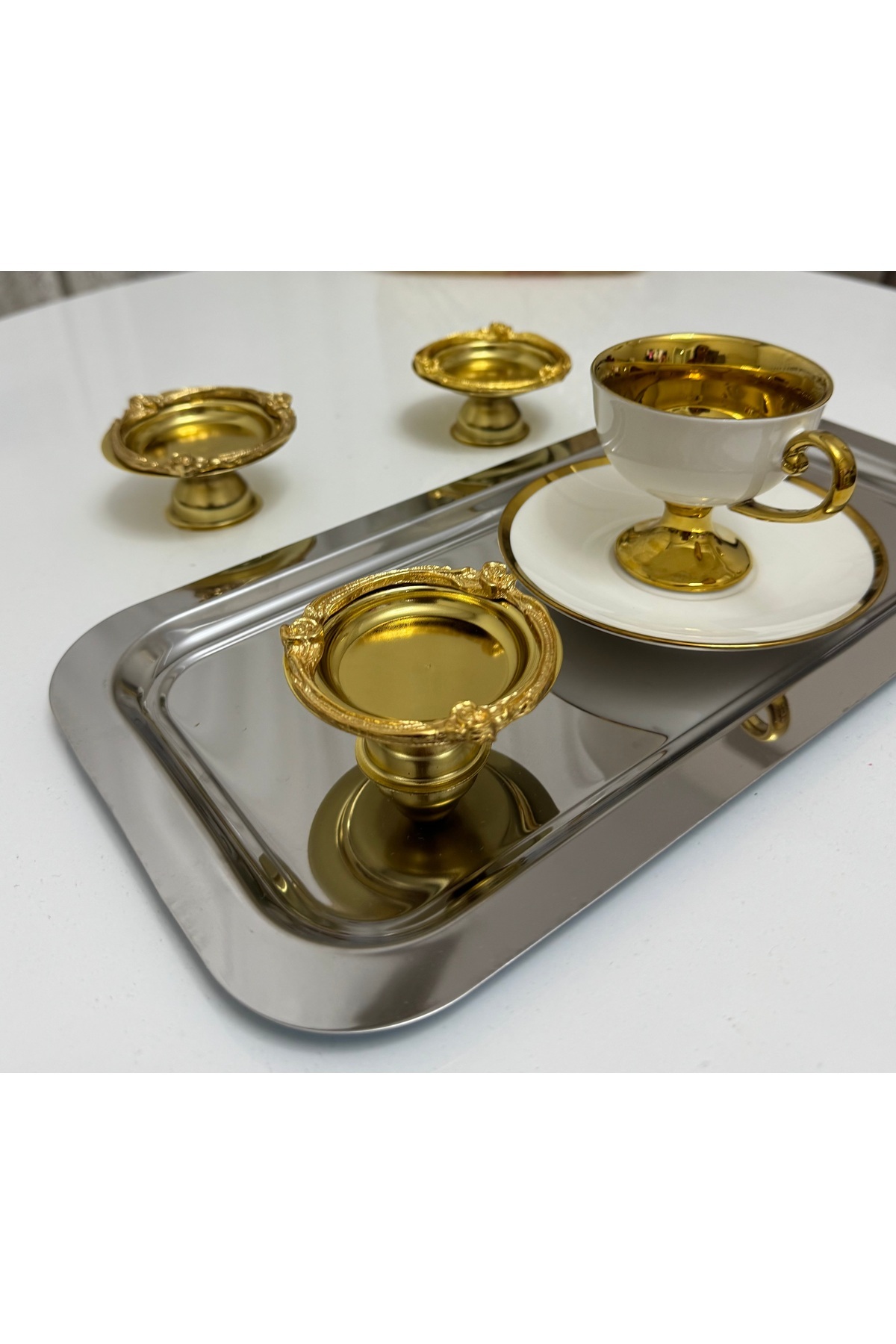 GOLD RENK 6 ADET GOLD GÜLLÜ ÇERÇEVELİ MAKARONLUK LOKUMLUK