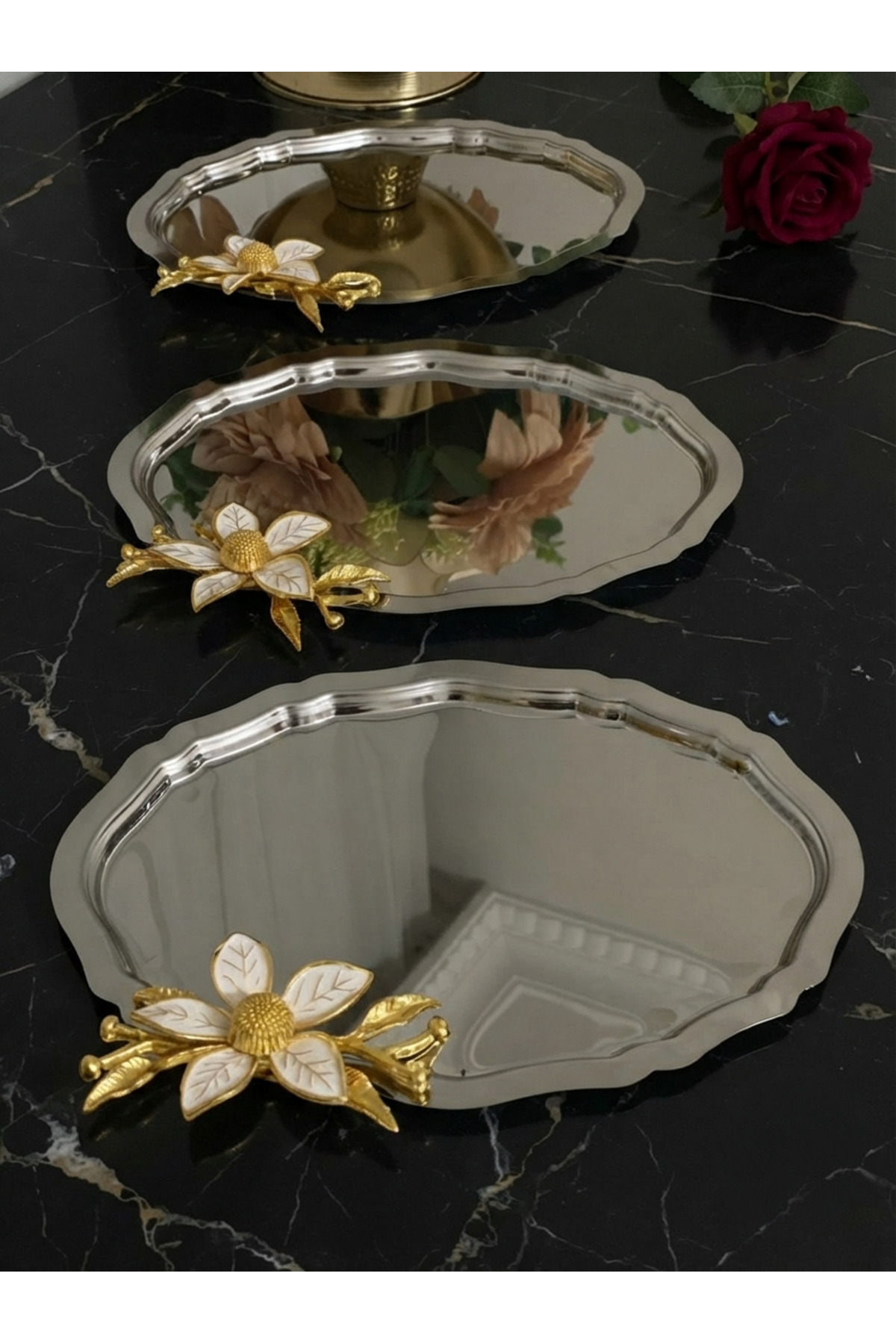 ÇELİK OVAL 6 ADET BÜYÜK ÇİÇEKLİ SERVİS VE SUNUM TEPSİSİ 25 CM