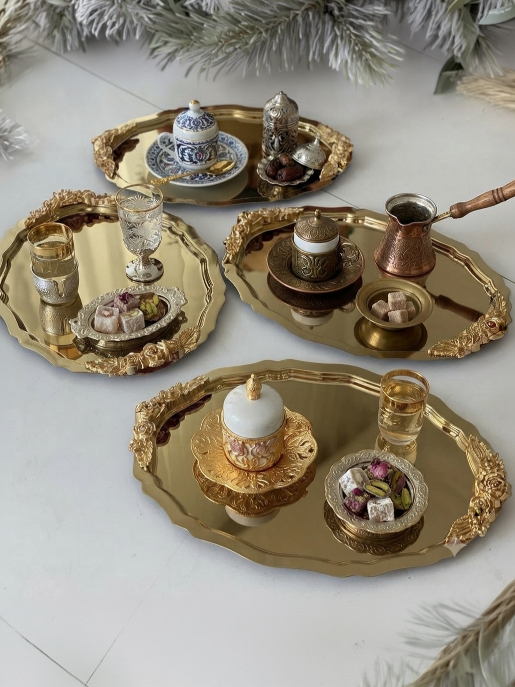 20*25 CM GOLD RENK OVAL 4 ADET KULPLU MODEL SUNUM TEPSİSİ